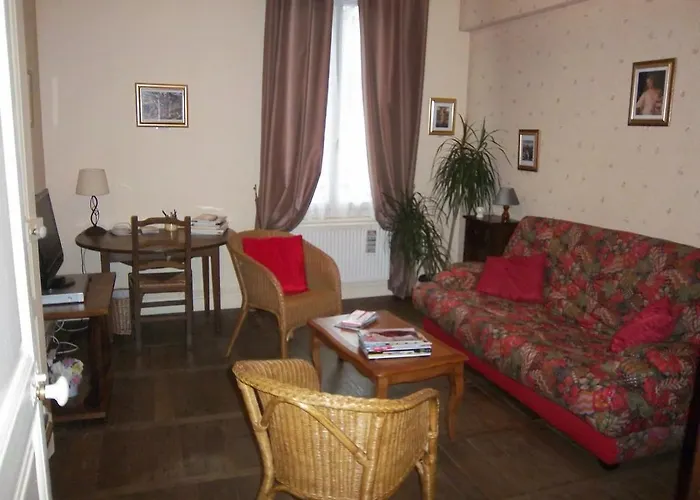 Le Relais De Marbot Apartmán *